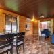StayVista at Wooden House with Jacuzzi, Wada - Fotografie 6