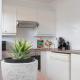 Luxury beachfront 2 bed, 2 bath with communal swimming pool, Bloubergstrand (photo 9)