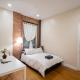 Studio Plus - One-Bedroom APT, New York - Photo 10