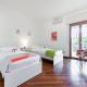 Roomy Apartment with terrace & parking