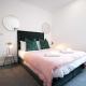 NEW Light & Airy 3 Bed Getaway - Wifi - Netflix - Comfort Cardiff - Foto 1