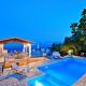 Villa Alexandros, Katávolos