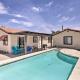 Covered Patio and Pool Family Home in Bullhead City, Bullhead City - Fotografie 1