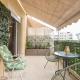 Supreme Suite with balcony by Cloudkeys, Atény - Fotografie 8