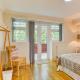 Redhill town centre apartment by Livingo, Redhill