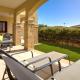 Apartment KZ01 - Modern ground floor apartment in the heart of Aphrodite Hills Resort, Kouklia (foto 3)