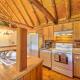 Rustic Zanesville Getaway with Expansive Yard!, Zanesville (foto 10)