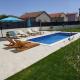 NEW VILLA DAVID, WI-FI, IPTV, 5 bedrooms, 4 bathrooms Kaštela (Castelli) - Foto 6