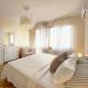 Lovely Apartment with Balcony in Pomorie Old Town by Flat Mаnаger, Pomorie (Foto 3)