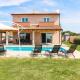 Charming villa Enjoy with private pool in Pula, Pula (photo 6)