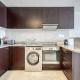 Affordable Luxury Modern 1BR with Pool & Balcony by Deluxe Holiday Homes, Dubaj - Fotografie 5