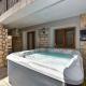 Loro House & Jacuzzi