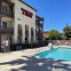 Palms Inn & Suites, Palmdale