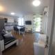 Beach apartment KATE - Wake up to the sea, terrace, garden & parking, Murter - Dalmatia, Murter (fotografie 3)