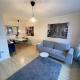 LUXURY APARTMENT, SAUNA, GYM, 24hrs Concierge Woking - Foto 1
