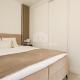 Panoramic sea views and direct access to the beach from the community in Torrenueva (La Cala de Mijas), Малага - Фото 5