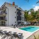 Villa Adriatic, Apartment Chiara with swimming pool, children playground and gameing room for adult, Ičići (photo 2)
