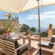 Taormina Panoramic Apartment with Parking