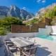 Camps Bay Villa with Impeccable Views! Кейптаун - Фото 1