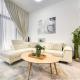 Urban 1BR at Binghatti Stars Dubai Silicon Oasis by Deluxe Holiday Homes, Dubai - Foto 1