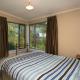 Perfect Position - Motuoapa Holiday Home Turangi - Photo 8