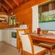 Cedar Cottage - Tairua Holiday Home Тайруа - Фото 7