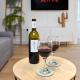 Holidays2Malaga Trinidad renovated 1 bedroom penthouse close to city center, Малага - Фото 7