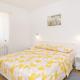 Apartment Bruneta 2 with Terrace, Vabriga (foto 6)
