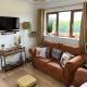 Oak Valley Lodges & Camping, Pett