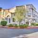 Contemporary Vegas Townhome with Community Pool, Las Vegas - Foto 1