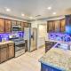 Contemporary Vegas Townhome with Community Pool, Las Vegas - Foto 9