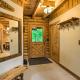 Classy Home with Hot Tub 2 Mi to Lake Access!, Jackson (fotografie 4)