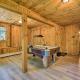 Wilmington Chalet with Hot Tub Less Than 8 Mi to Mount Snow!, Wilmington (Foto 8)