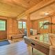Wilmington Chalet with Hot Tub Less Than 8 Mi to Mount Snow!, Wilmington (Foto 9)