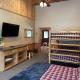 Timberwolf Lodge Manistique - Photo 6
