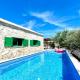 Villa Sagosde with Swimming Pool and Mini Golf Zagvozd - Фото 1