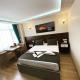 ÜSKÜDAR OTEL, Istanbul - Foto 1