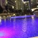 AZURE A6 beachpool with Balcony Wifi near mall airport, Manila - Foto 10