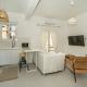 Sunny And Cozy 2bd Apt 1 min from Marina Floisvos, Athen - Foto 6