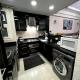 Lovely 2 bedroom duplex with a pool in front AUC, Каир (фото 10)
