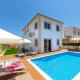 Villa Lantos Central Protaras