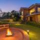StayVista at Dhauladhar House - Aesthetic 4 BHK Villa in Kangra, Dharamshala - Foto 5
