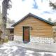Lakefront Retreat, Bass Lake