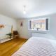 Redhill town centre apartment by Livingo, Redhill (foto 9)