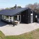 12 person holiday home in Fanø-By Traum