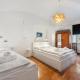 ROG Apartment with Furnished Courtyard, Любляна - Фото 8