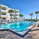 Coastal Condo Escape with Patio Steps to Beach, Ормонд-Бич