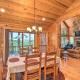 Peaceful Cabin with Deck and Scenic Mtn Views!, Mountain View (zdjęcie 5)