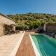 La Casa Verde, Epáno Dhris (fotografie 3)