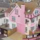 SINGER SEWING MACHINES FORMER HOME ,FREE PARKING ,1 BEDROOM GROUND FLOOR HOLIDAY FLAT , Private Gate & Garden & Bathroom , microwave , Fridge , Opposite Paignton Pier & Beach , Hotel Reception To Happily Help & Greet you , 1 DOUBLE BED & 1 SINGLE BED - Foto 2